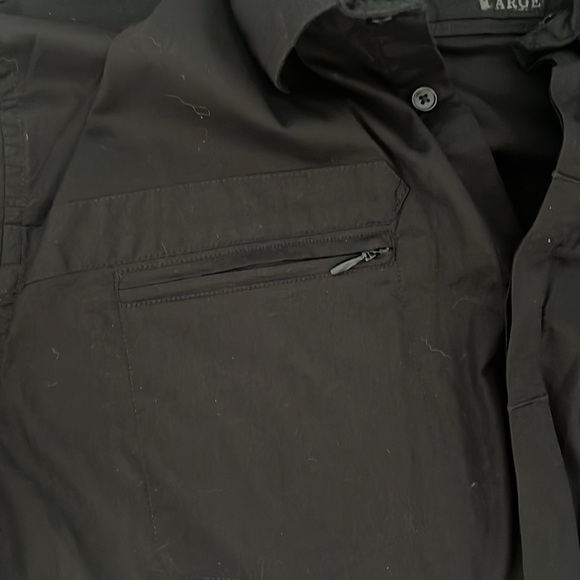 EUC Guess Men's Rock & Roll Rebellion Black Button Down Shirt Large - Picture 5 of 14